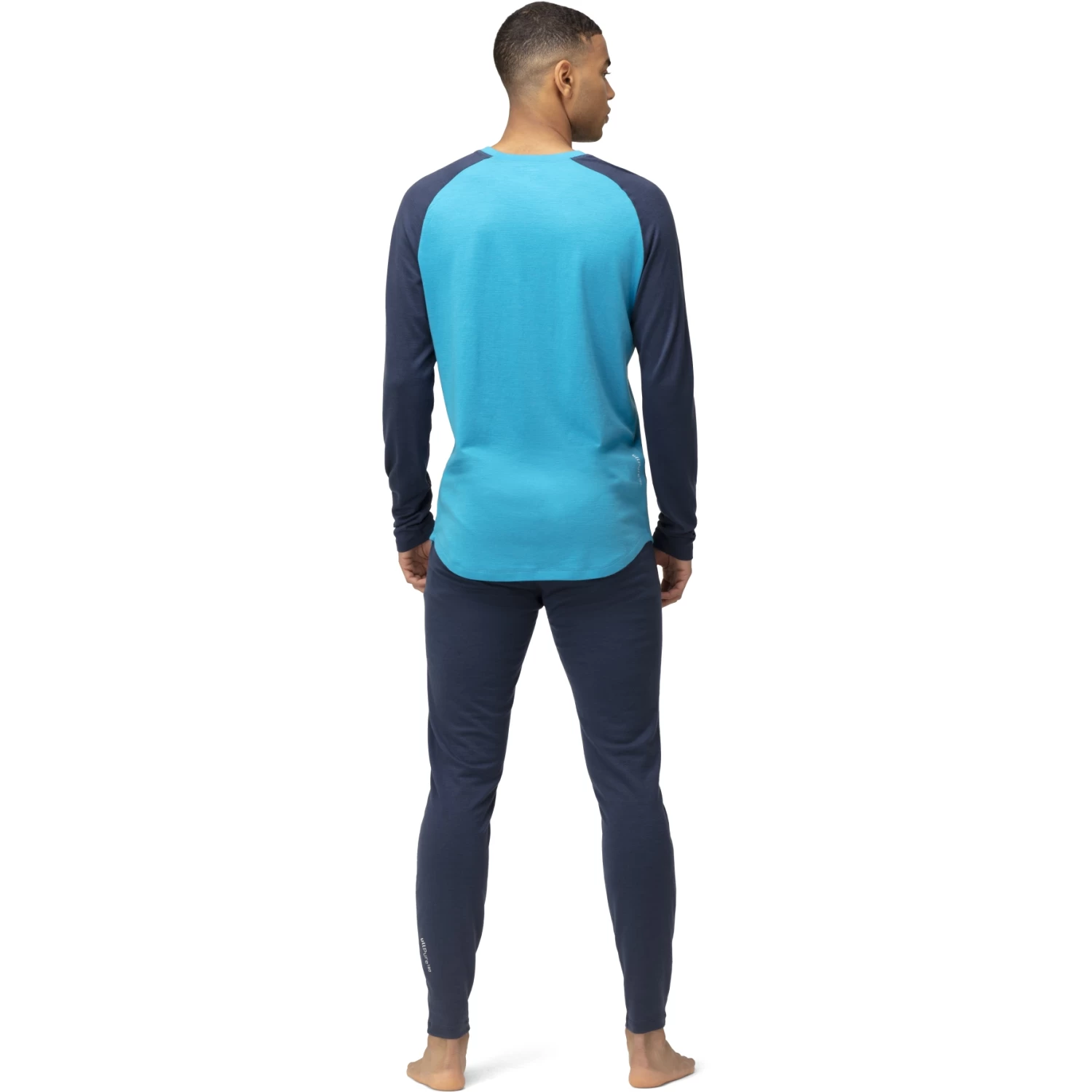 Norrona PureUll Long Sleeve Baselayer Men - Hawaiian Surf/Indigo Night - Image 5